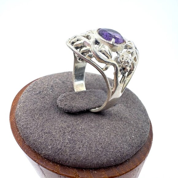 VTG Sterling Silver 925 Amethyst Prong Set Leaf Design Statement Ring Size 5.75 - Picture 2 of 9